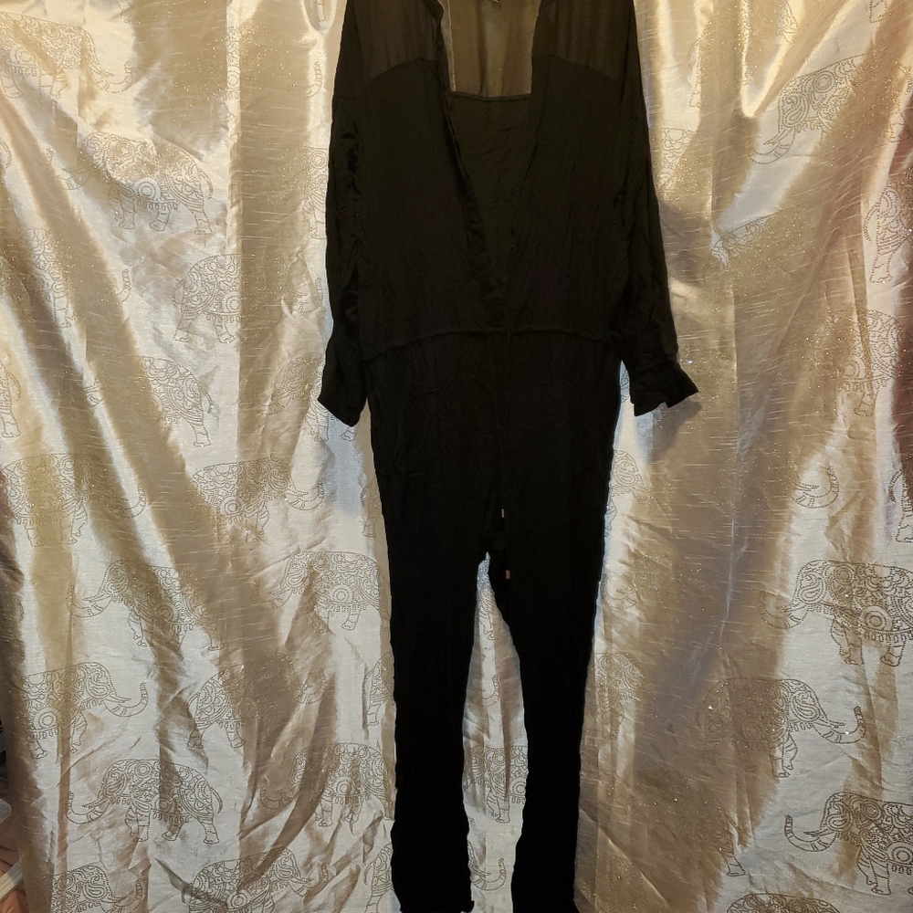 Massimo Black Jumpsuit Elegant and Versatile